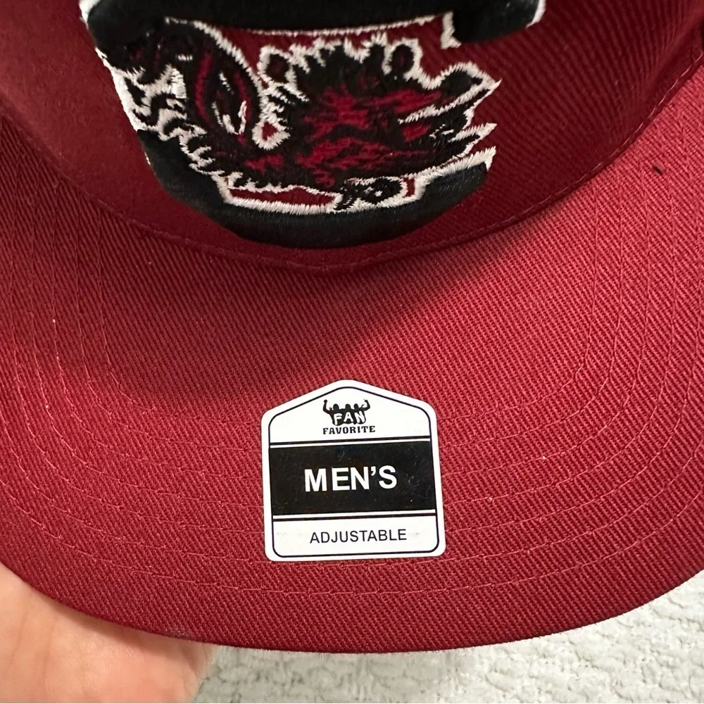 Fan Favorite USC University of South Carolina Gamecocks Hat NWT Men’s Adjustable